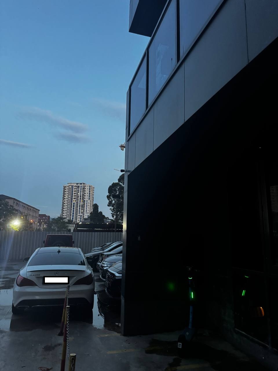 КАМЕРЫ НА ПАРКОВКЕ В ЖК ИНТУРИСТ, БАТУМИ